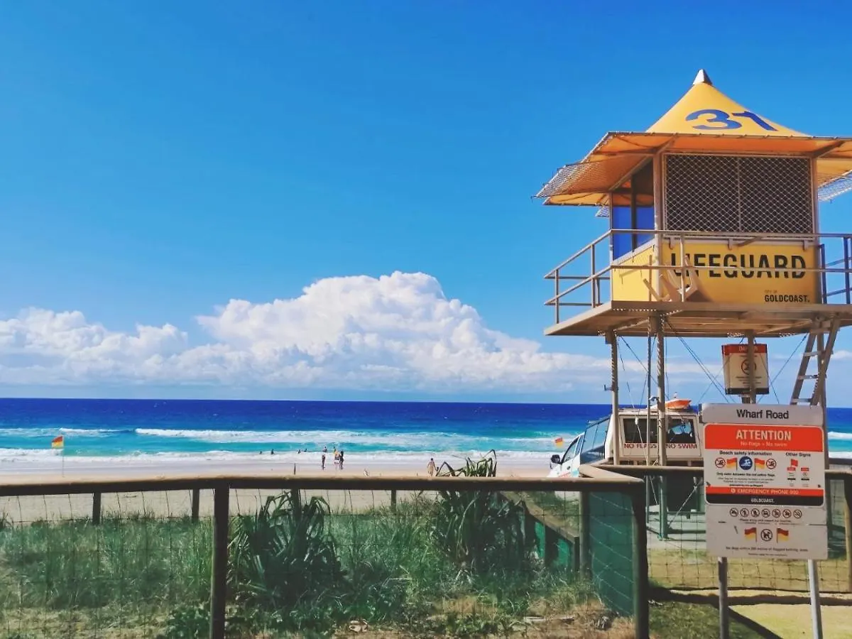 Jewel Private Beachfront Residences Gold Coast Apartamento